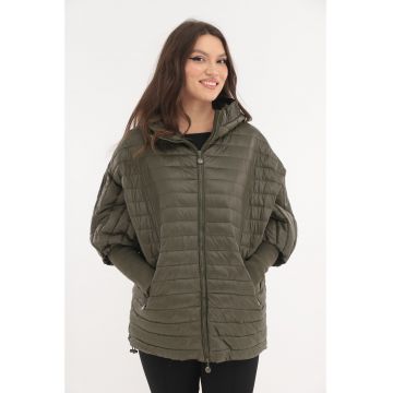 Geaca matlasata olive oversized