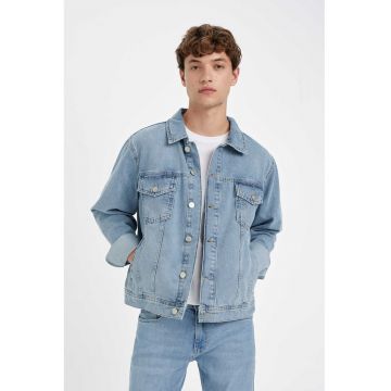 Jacheta regular fit din denim