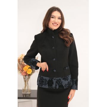 Jacheta neagra din lana cu model floral