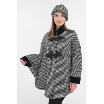 Poncho si bereta din stofa groasa cu model piciorus de cocos