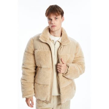 Jacheta cu fermoar si blana shearling sintetica