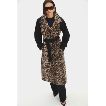 Palton cu animal print